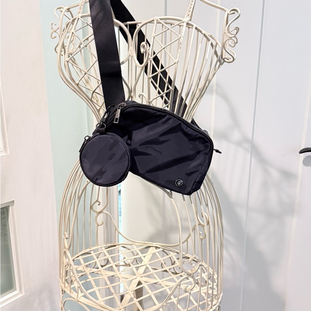 Stylish Black Crossbody Bag